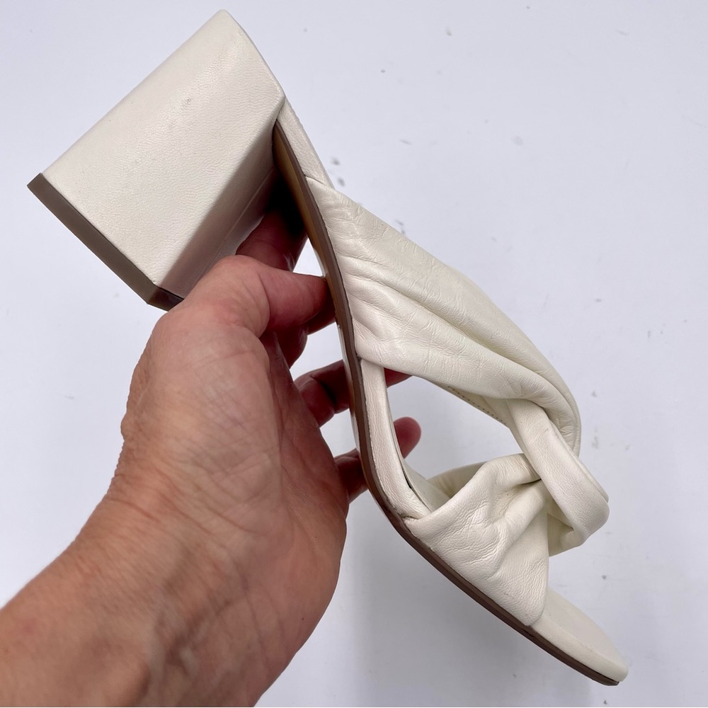 NEW Everlane Cream‎ Italian Leather Day Twist Heel in Size 8.5 - Picture 4 of 11